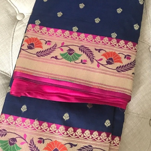 Gorgeous Rich Look Georgette Silk Kanchipuram Saree - Picture 2 of 7